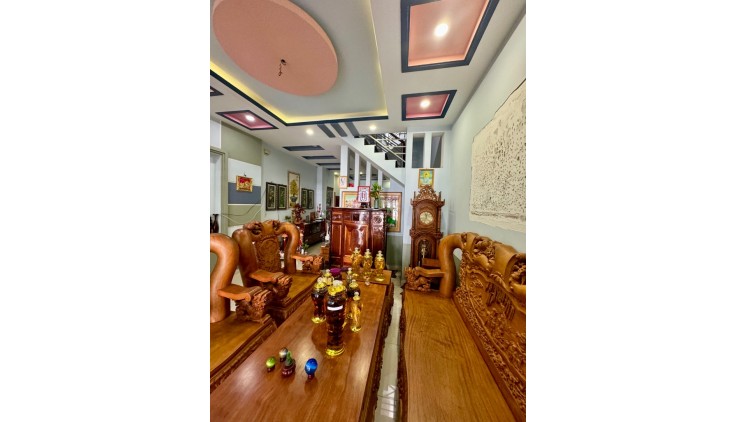 CHỦ CẦN BÁN GẤP NHÀ MẶT TIỀN XUÂN THỚI THƯỢNG HÓC MÔN